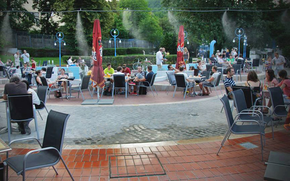 budapest cafe terraces